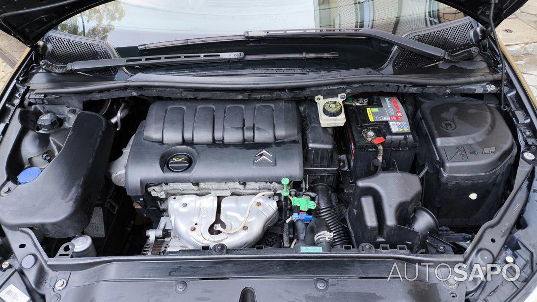 Citroen C4 Coupé 1.4 16V VTR de 2005