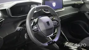 Peugeot e-2008 de 2025