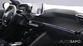 Peugeot e-2008 de 2025