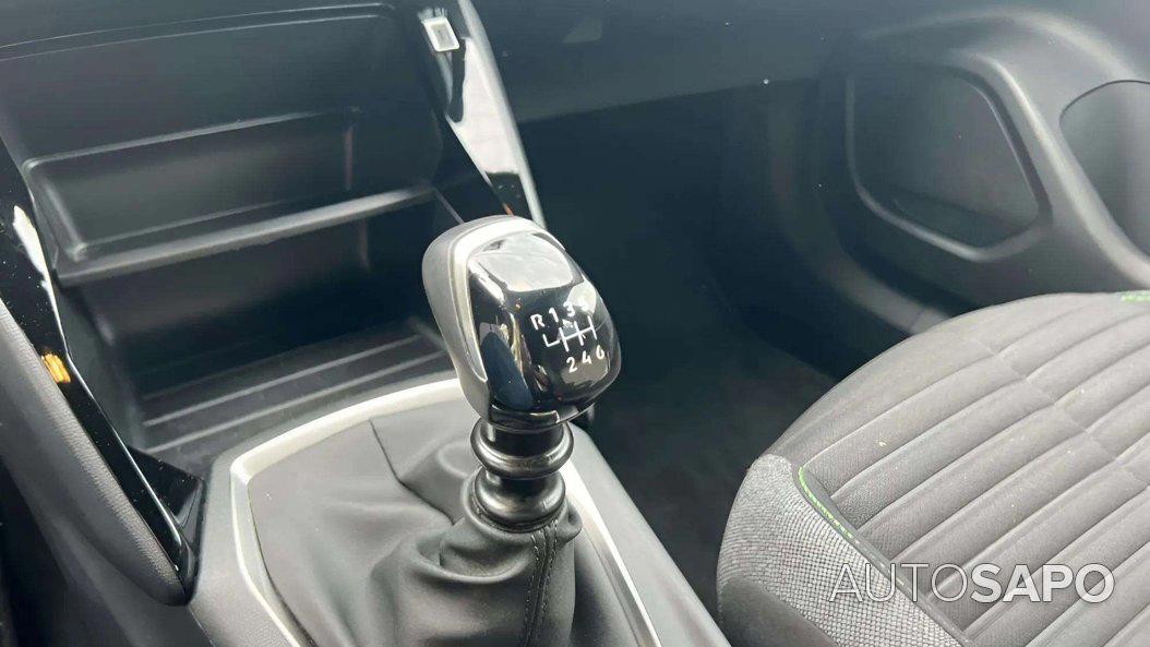 Peugeot 2008 1.2 PureTech Active de 2024