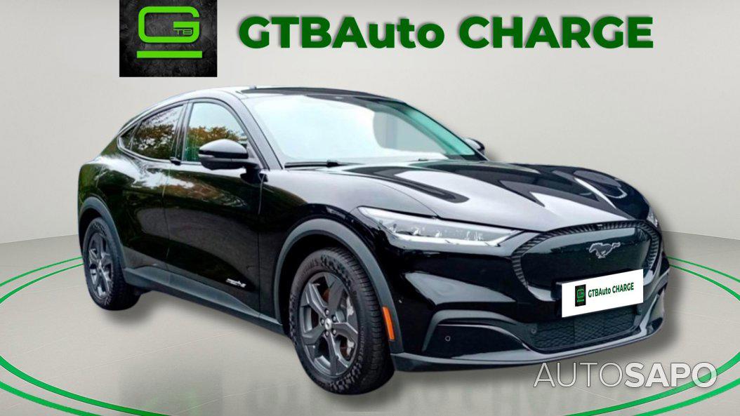 Ford Mustang Mach-E de 2022