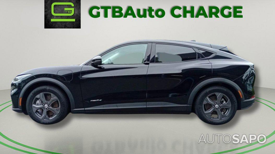 Ford Mustang Mach-E de 2022