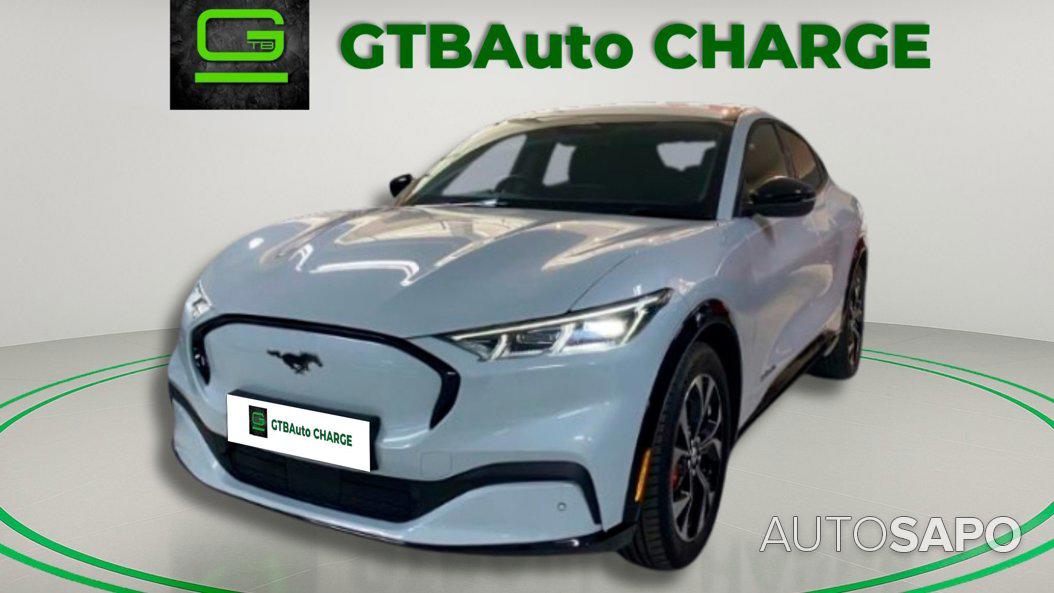 Ford Mustang Mach-E de 2022