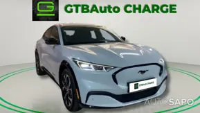 Ford Mustang Mach-E de 2022