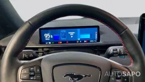 Ford Mustang Mach-E de 2022