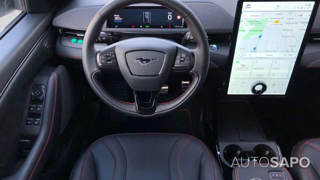 Ford Mustang Mach-E de 2022