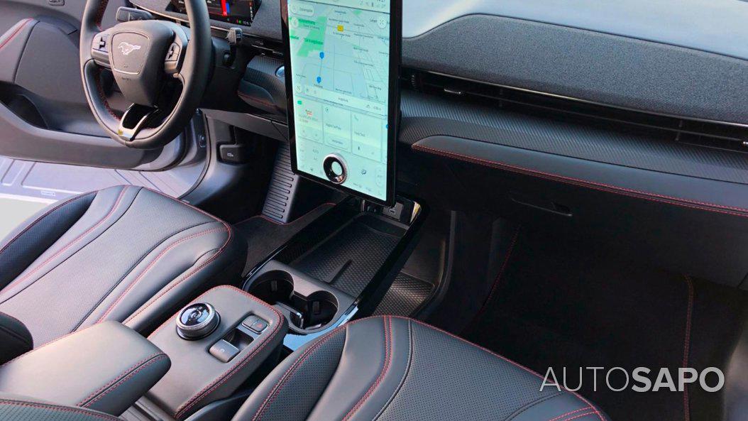 Ford Mustang Mach-E de 2022