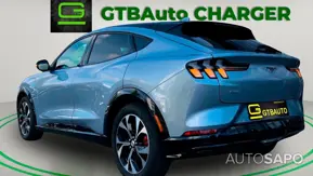 Ford Mustang Mach-E de 2022