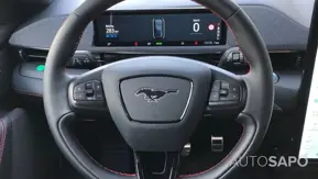 Ford Mustang Mach-E de 2022