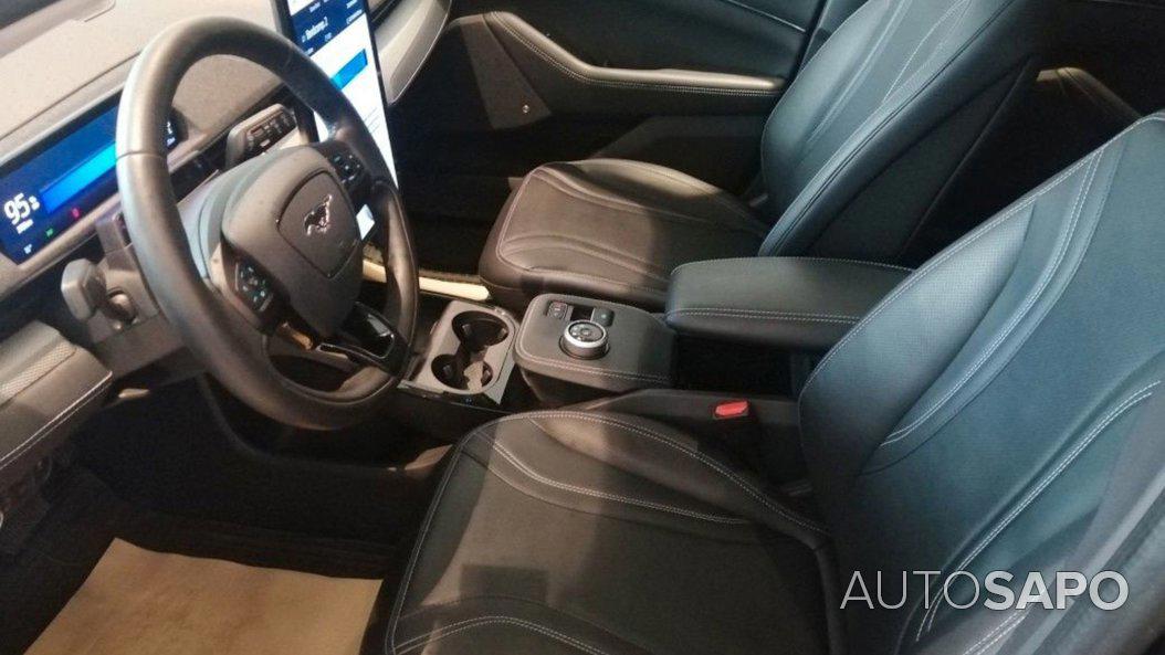Ford Mustang Mach-E de 2022