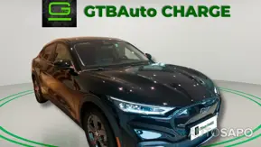Ford Mustang Mach-E de 2022