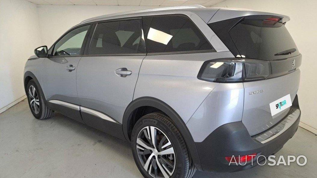 Peugeot 5008 1.5 BlueHDi Allure Pack de 2024