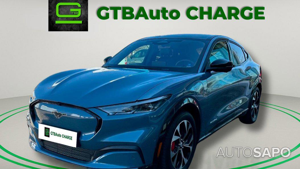 Ford Mustang Mach-E de 2023