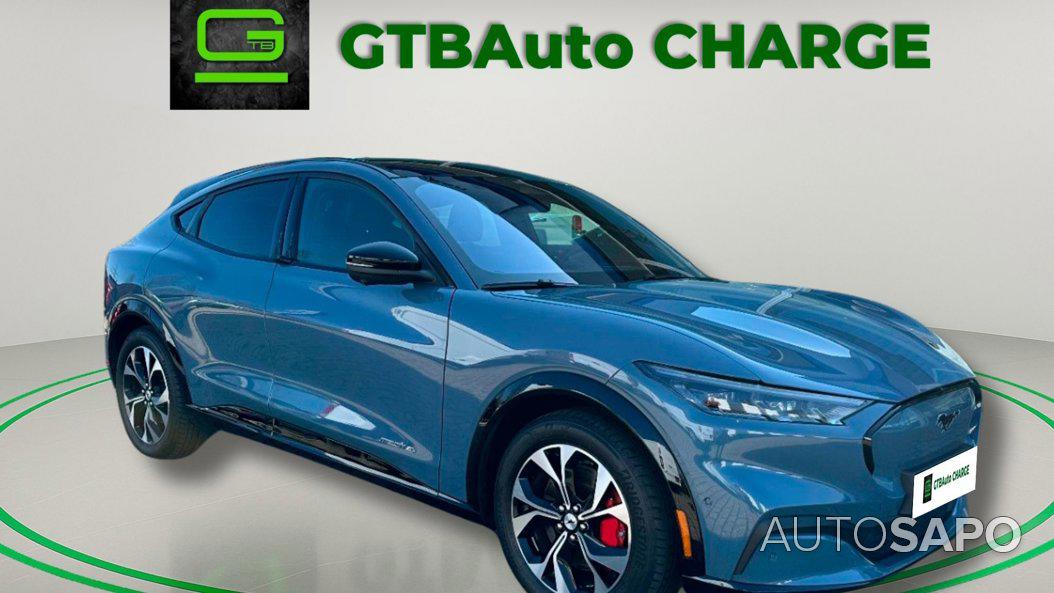 Ford Mustang Mach-E de 2023