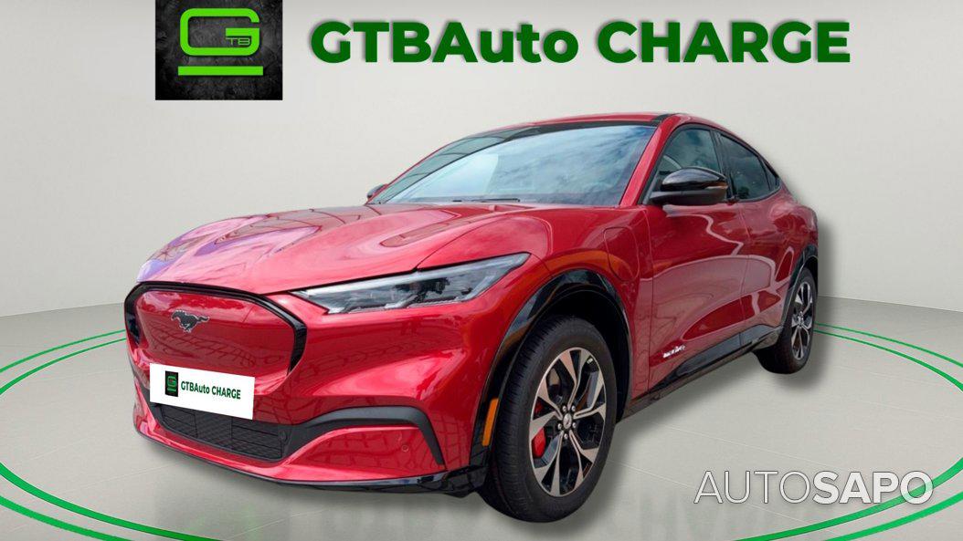 Ford Mustang Mach-E de 2022