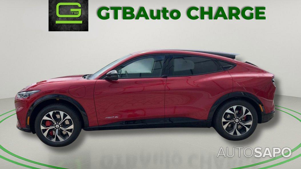 Ford Mustang Mach-E de 2022