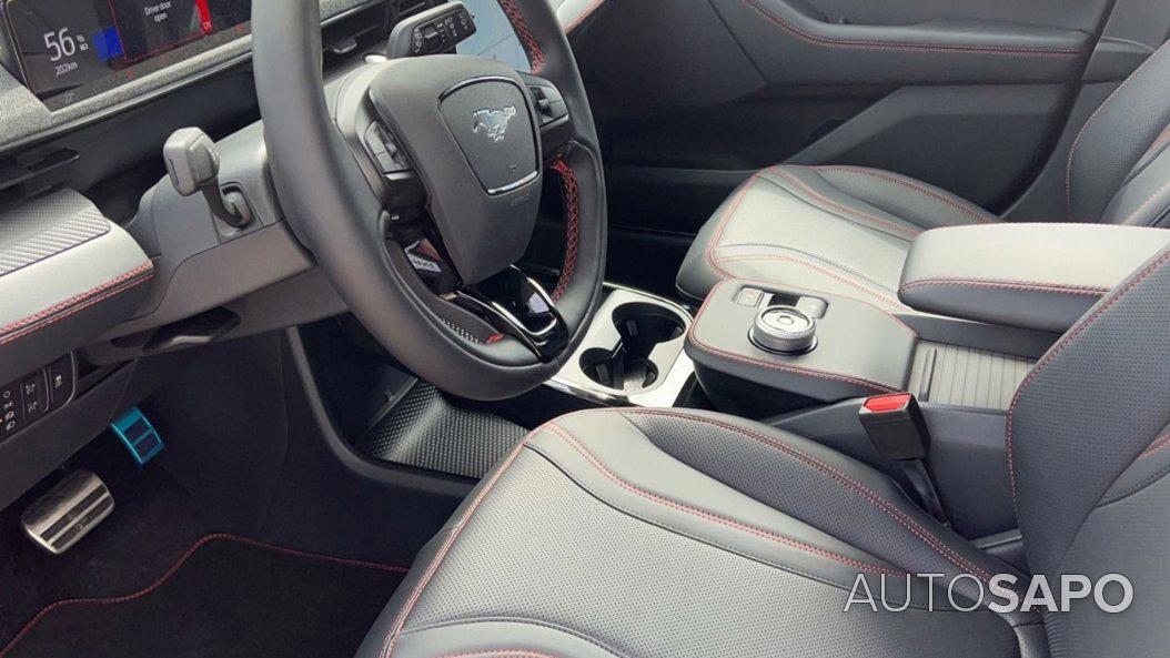 Ford Mustang Mach-E de 2022