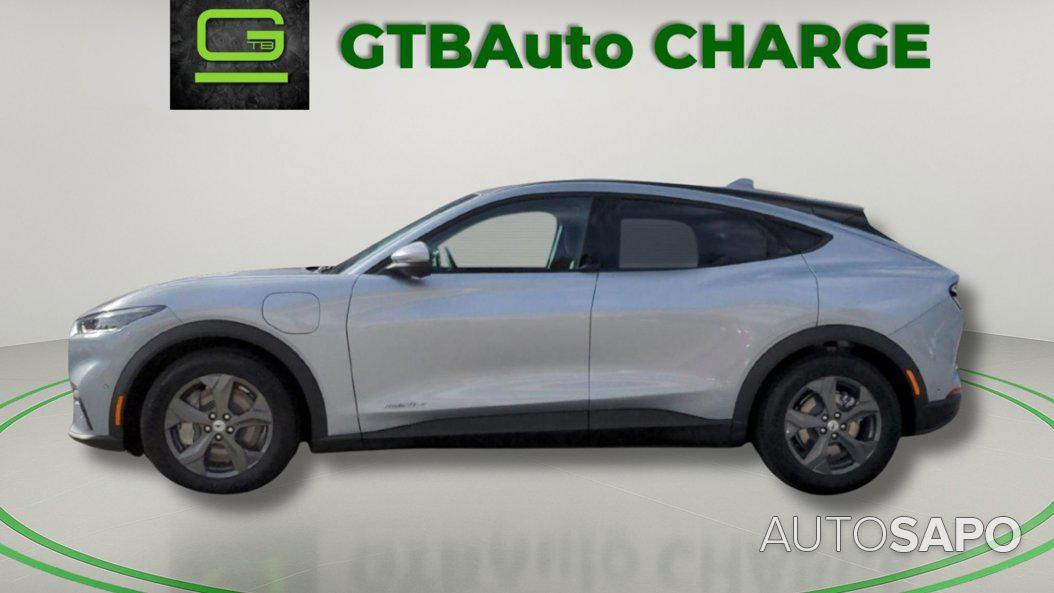 Ford Mustang Mach-E de 2022