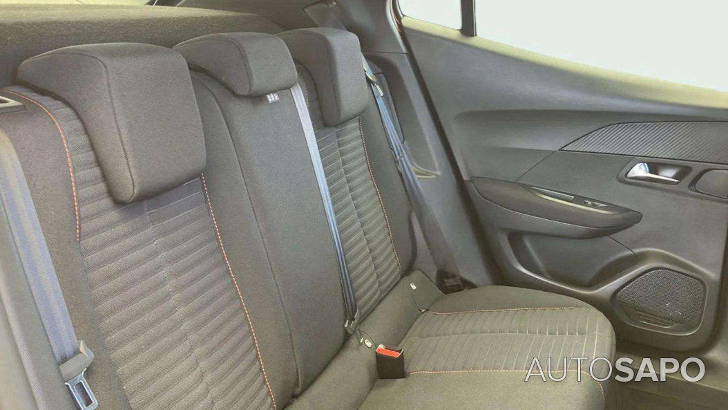Peugeot e-2008 de 2021