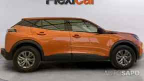 Peugeot e-2008 de 2021