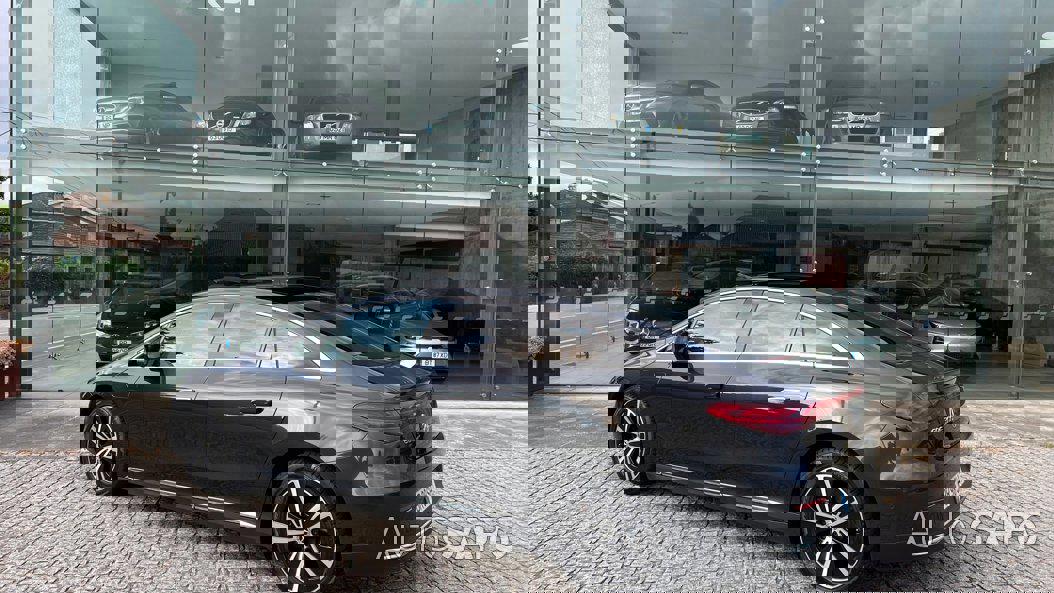 Mercedes-Benz EQE de 2022