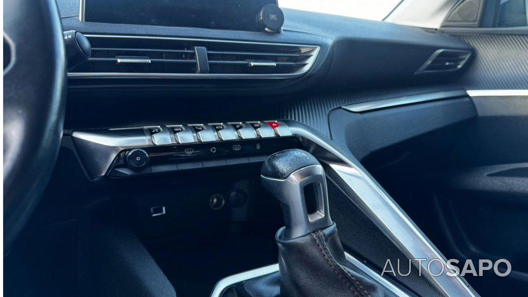 Peugeot 3008 de 2017