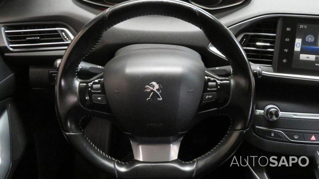 Peugeot 308 SW 1.6 BlueHDi Allure EAT6 de 2016