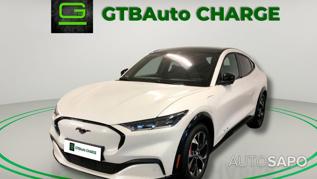 Ford Mustang Mach-E de 2023