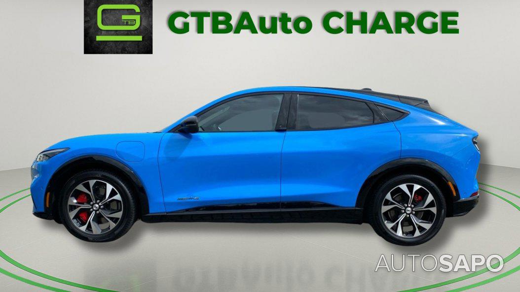 Ford Mustang Mach-E de 2023