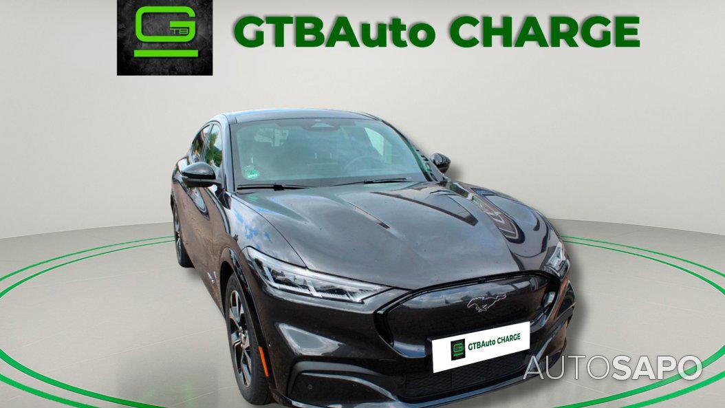 Ford Mustang Mach-E de 2023
