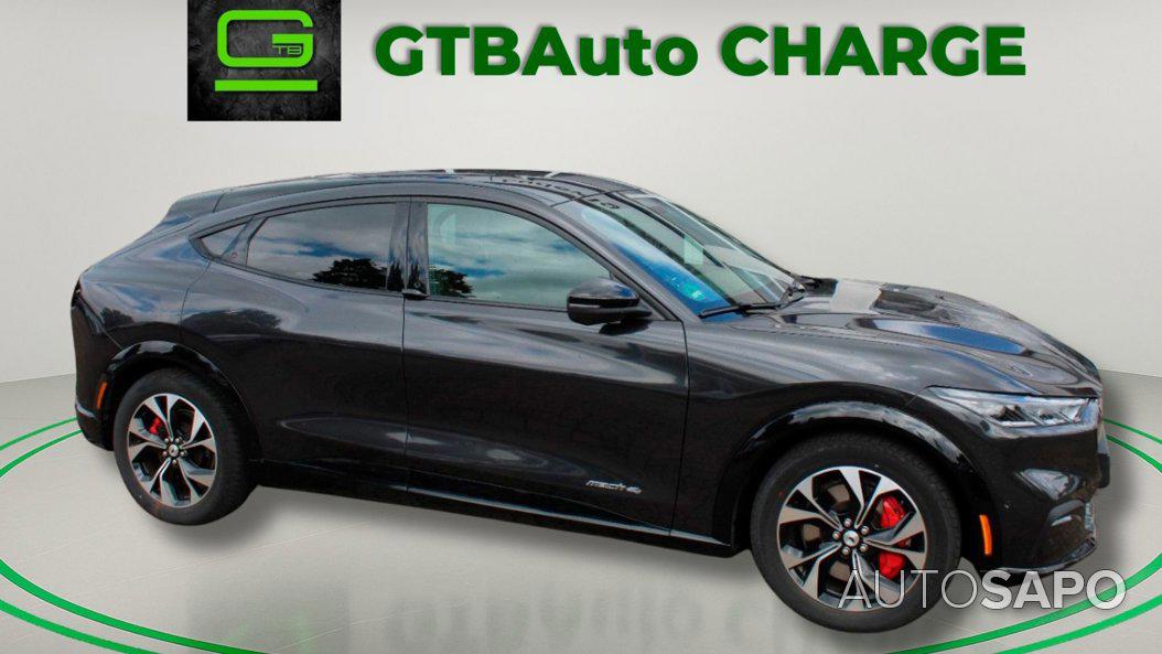 Ford Mustang Mach-E de 2023