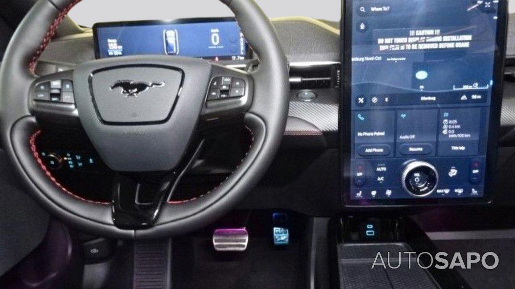 Ford Mustang Mach-E de 2023