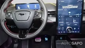 Ford Mustang Mach-E de 2023