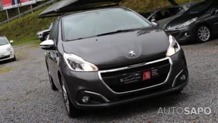 Peugeot 208 1.2 PureTech Style de 2018