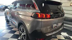 Peugeot 5008 de 2021