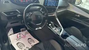 Peugeot 5008 de 2021