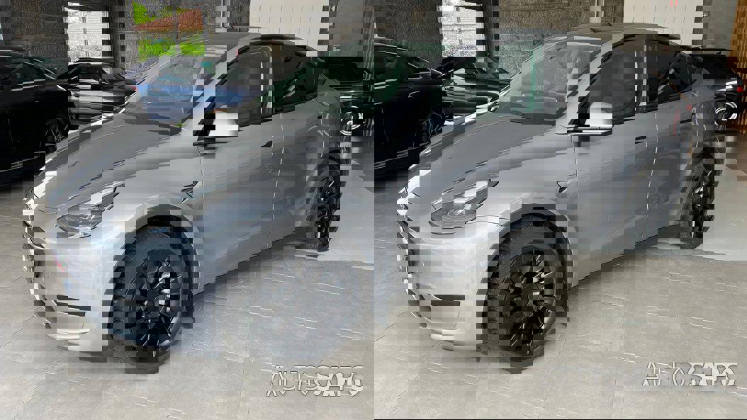 Tesla Model Y de 2024