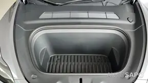 Tesla Model Y de 2024