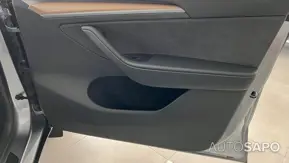 Tesla Model Y de 2024
