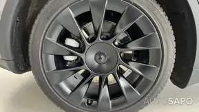Tesla Model Y de 2024