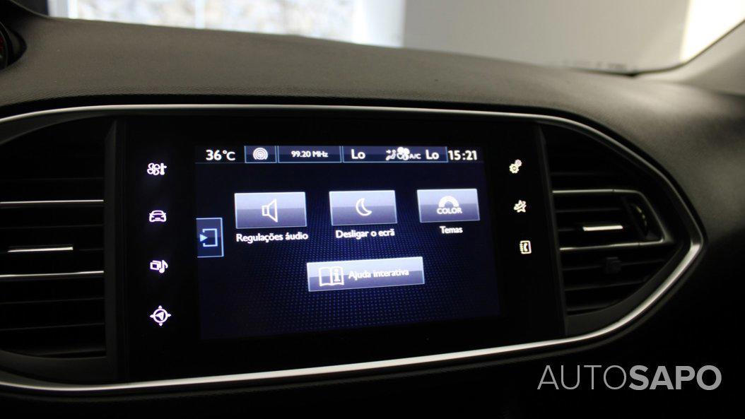 Peugeot 308 1.2 PureTech Business Line de 2017