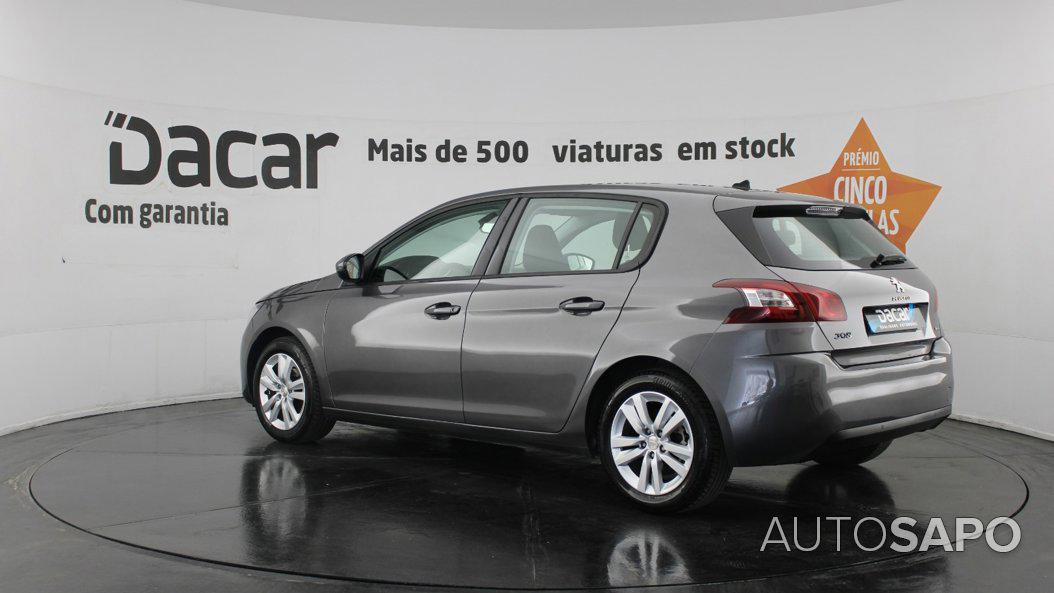 Peugeot 308 1.2 PureTech Business Line de 2017