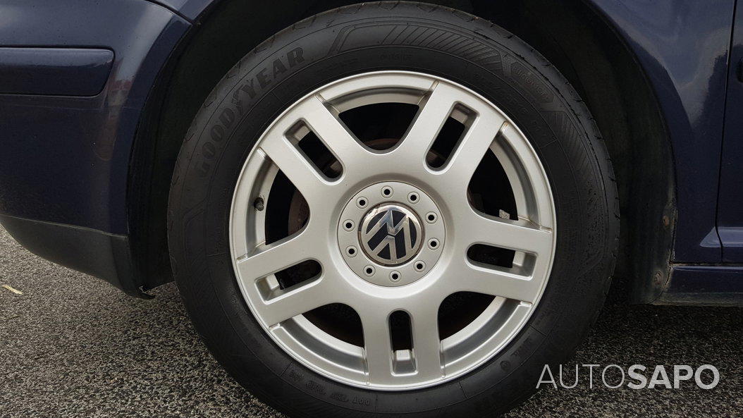 Volkswagen Golf 1.6i 25 Anos de 2000