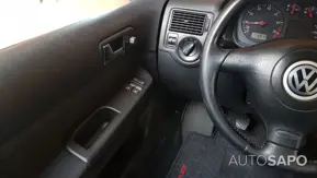 Volkswagen Golf 1.6i 25 Anos de 2000