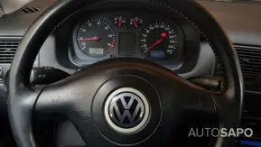 Volkswagen Golf 1.6i 25 Anos de 2000
