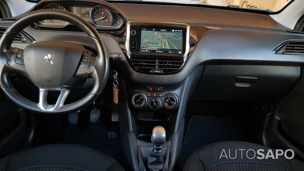 Peugeot 208 1.5 BlueHDi Allure Pack de 2019
