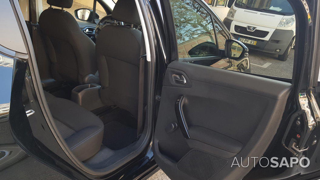 Peugeot 208 1.5 BlueHDi Allure Pack de 2019