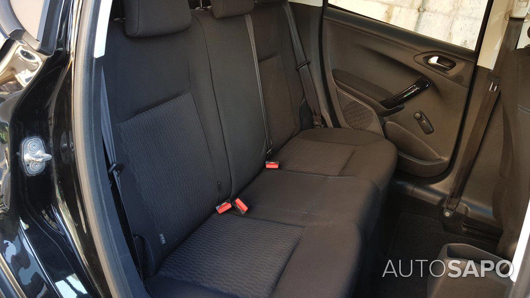 Peugeot 208 1.5 BlueHDi Allure Pack de 2019