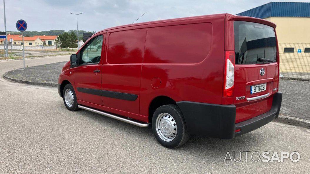 Toyota Proace 1.6 D-4D L1 Porta Tr.Basculante de 2015