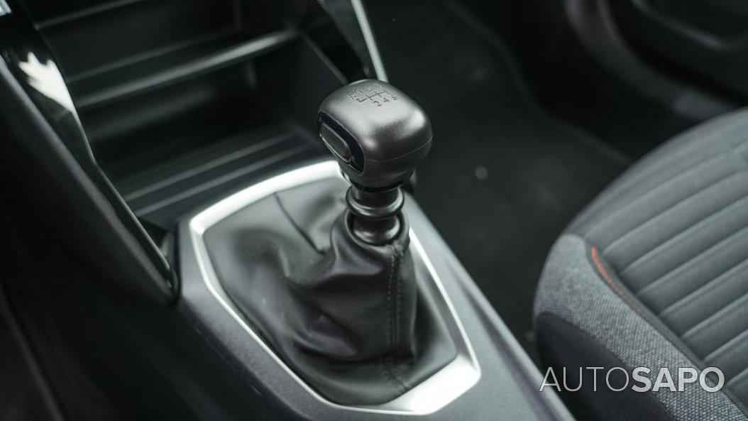 Peugeot 2008 1.2 PureTech Active Pack de 2021